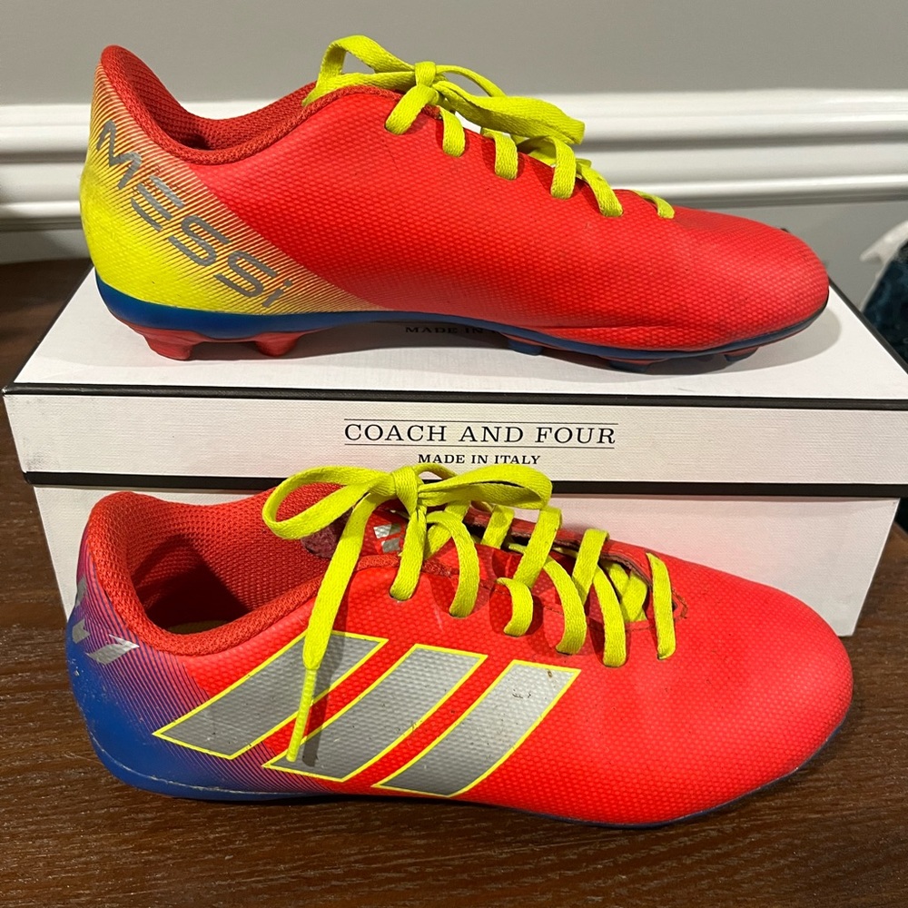 Girls Adidas Lax Sneaker - Size 4.5 youth Great condition!! Worn 2 times